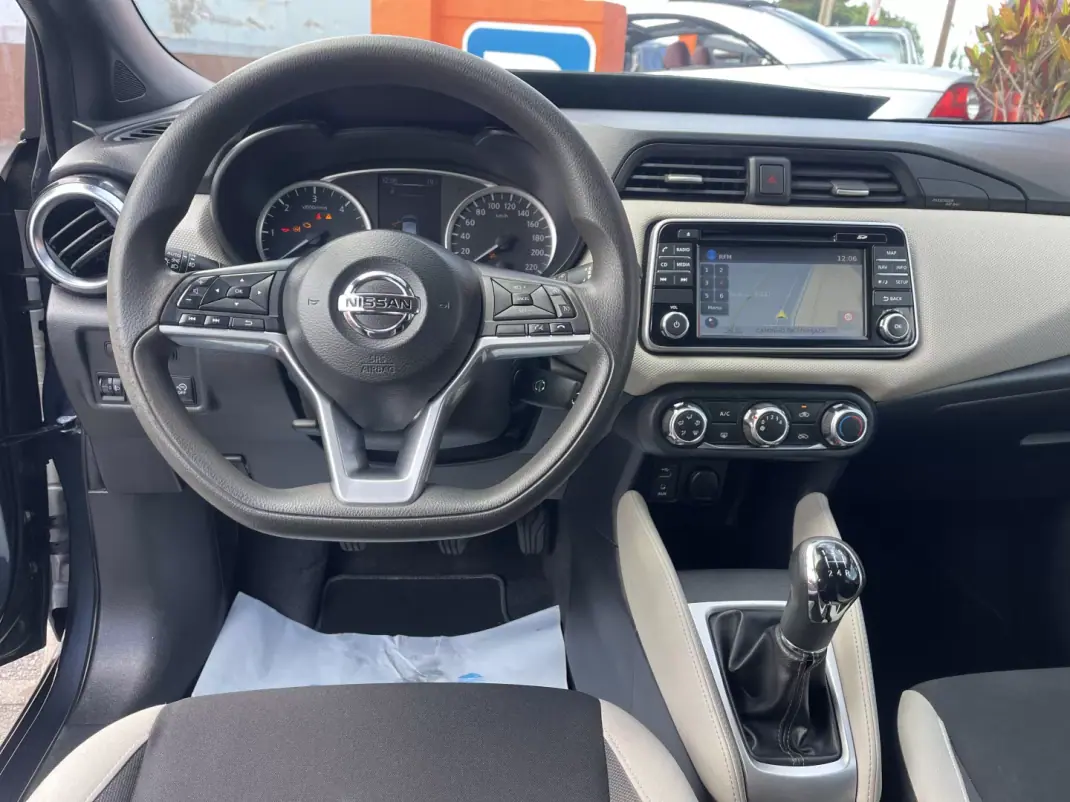 Nissan Micra 2018 - 13950 EUR, 125925 km - 125925km - foto 10 de 13