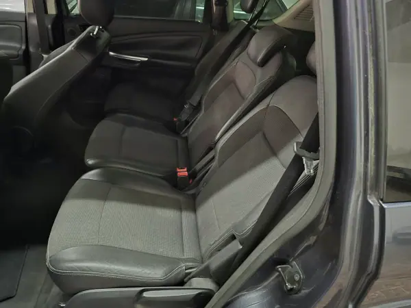 Ford S-Max 2009 - 3000 EUR, 351000 km - AUTO.MOTO.pt - 351000km - foto 10 de 16