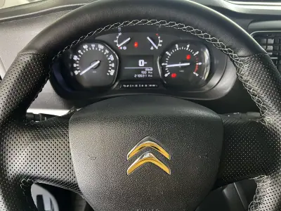 Citroën Spacetourer 2018 - 21800 EUR, 210620 km - AUTO.MOTO.pt - 210620km - foto 11 de 23