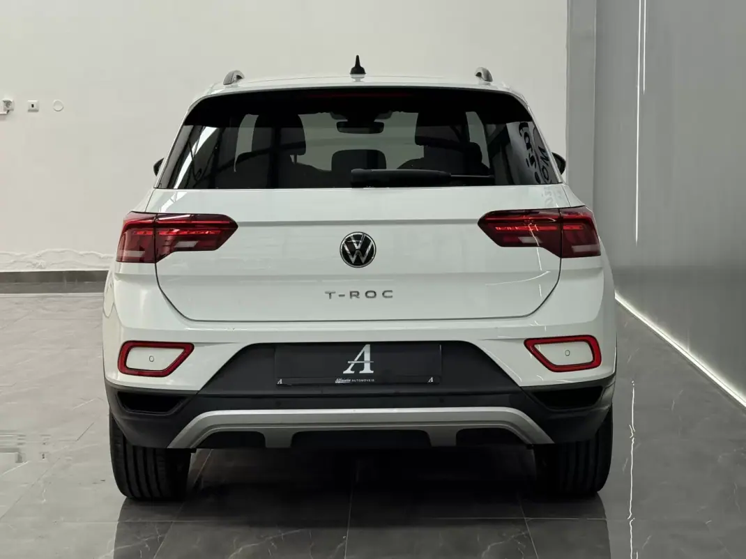 Volkswagen T-Roc 2022 - 21490 EUR, 71000 km - 71000km - foto 16 de 31
