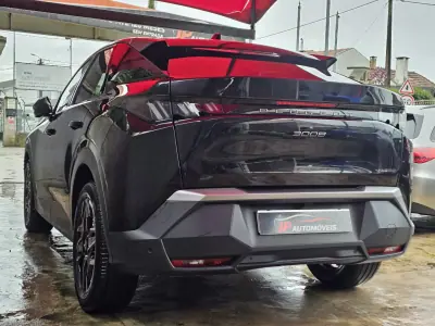 Peugeot 3008 2024 - 29999 EUR, 25000 km - AUTO.MOTO.pt - 25000km - foto 14 de 16