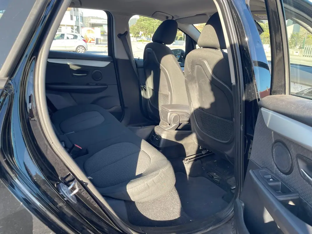 BMW 225xe Active Tourer 2019 - 16500 EUR, 81000 km - 81000km - foto 7 de 11