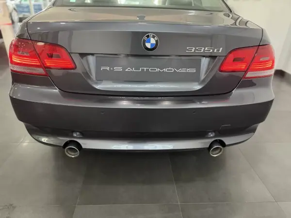 BMW 335 2007 - 22990 EUR, 159000 km - AUTO.MOTO.pt - 159000km - foto 7 de 14