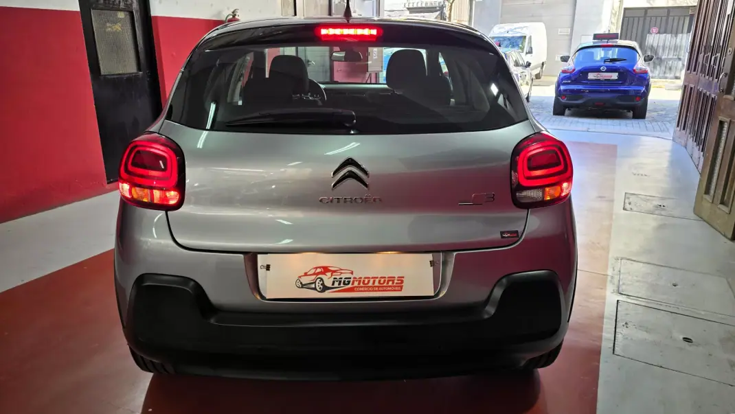 Citroën C3 2019 - 12750 EUR, 56334 km - AUTO.MOTO.pt - 56334km - foto 9 de 75