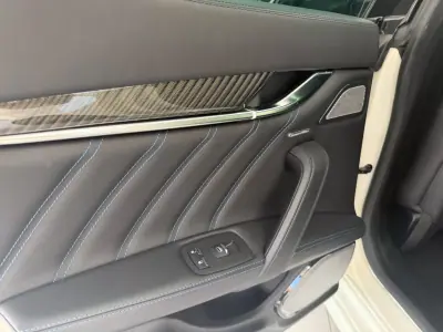Maserati Ghibli 2021 - 62500 EUR, 45000 km - 45000km - foto 31 de 51
