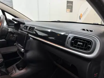 Citroën C3 2017 - 10490 EUR, 133000 km - 133000km - foto 8 de 25