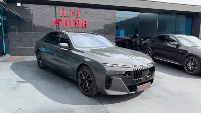 BMW i7 2023 - 83900 EUR, 60000 km - foto 2 de 21
