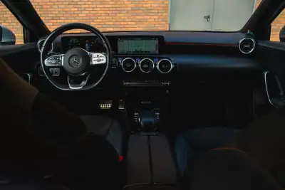 Mercedes-Benz A 180 2021 - 29900 EUR, 95000 km - AUTO.MOTO.pt - 95000km - foto 8 de 26