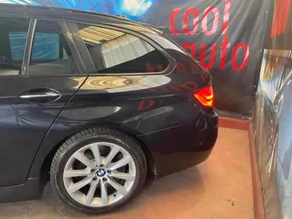 BMW 520 2010 - 15999 EUR, 174000 km - AUTO.MOTO.pt - 174000km - foto 21 de 51