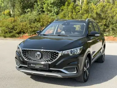 MG ZS 2020 - 16900 EUR, 88892 km - AUTO.MOTO.pt - 88892km - foto 14 de 15