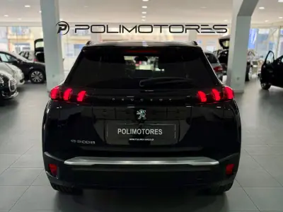 Peugeot e-2008 2021 - 21000 EUR, 38004 km - AUTO.MOTO.pt - 38004km - foto 5 de 18