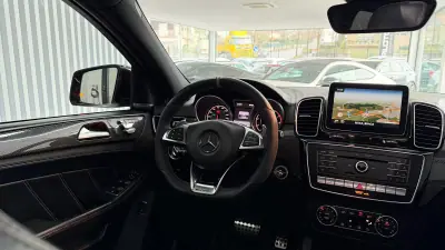 Mercedes-Benz GLE 63 AMG 2015 - 99990 EUR, 149475 km - AUTO.MOTO.pt - 149475km - foto 21 de 42