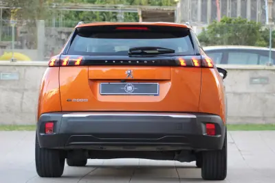 Peugeot e-2008 2020 - 19450 EUR, 54000 km - AUTO.MOTO.pt - 54000km - foto 35 de 41