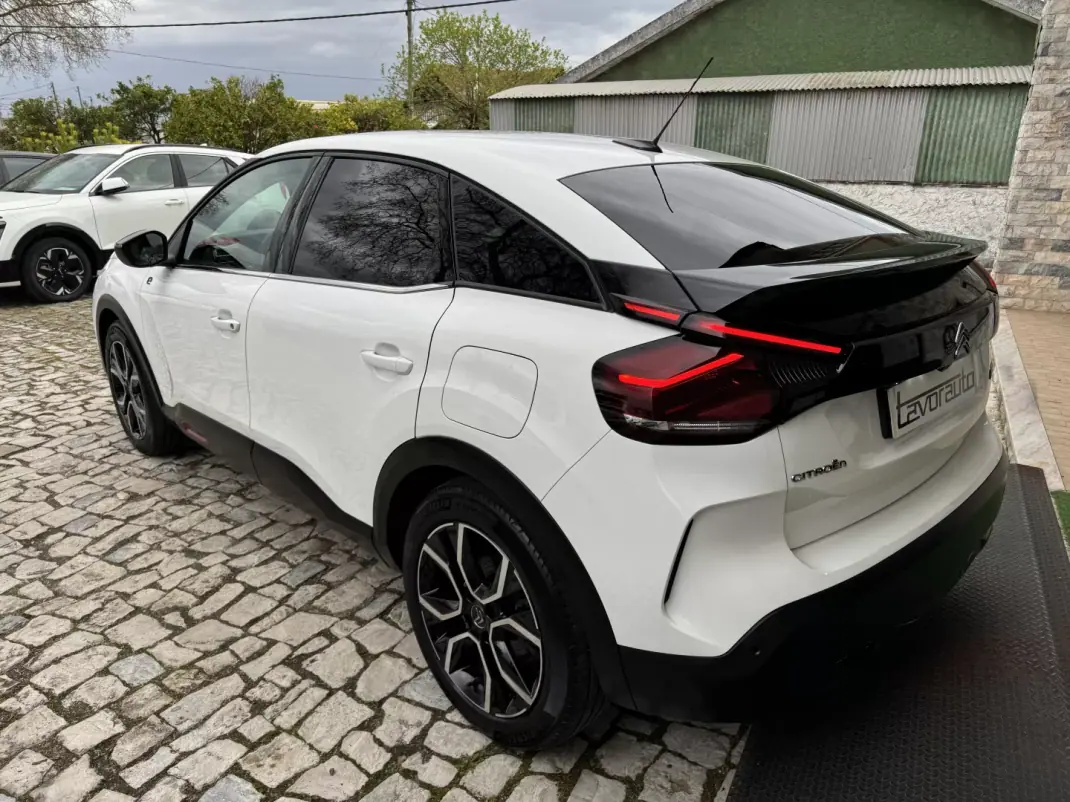 Citroën e-C4 2022 - 18500 EUR, 65000 km - AUTO.MOTO.pt - 65000km - foto 6 de 48