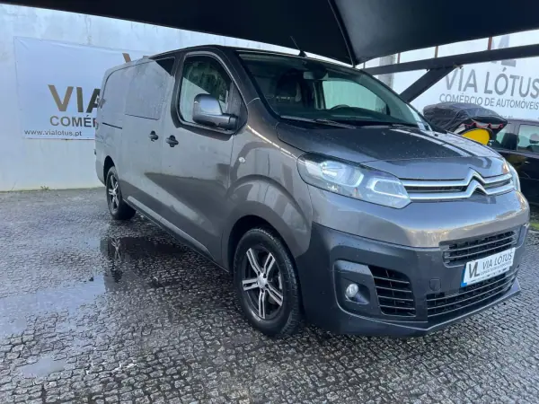 Citroën Jumpy 2019 - 18500 EUR, 162700 km - AUTO.MOTO.pt - 162700km - foto 2 de 13