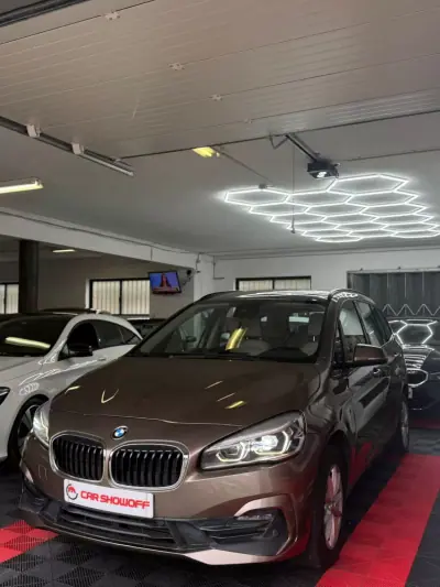BMW 216 Gran Tourer 2019 - 18900 EUR, 253000 km - AUTO.MOTO.pt - 253000km - foto 4 de 13