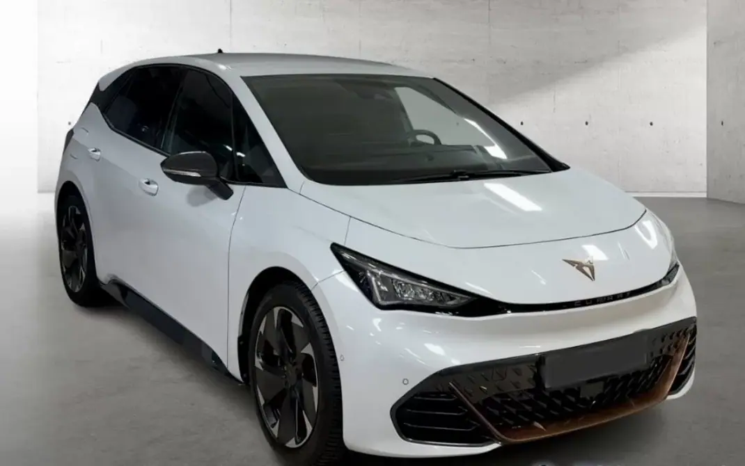 Cupra Born 2023 - 34900 EUR, 35000 km - 35000km - foto 11 de 14