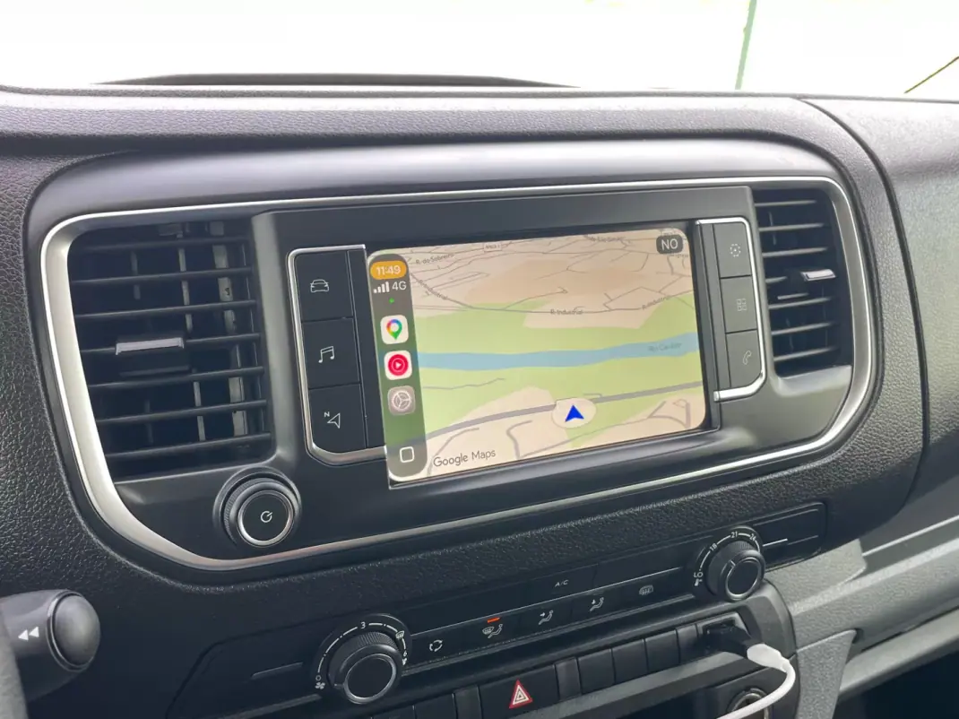 Opel COMBO 2022 - 17450 EUR, 123000 km - AUTO.MOTO.pt - 123000km - foto 32 de 37