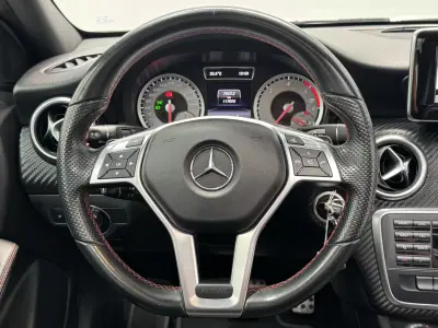 Mercedes-Benz A 180 2015 - 18990 EUR, 117000 km - AUTO.MOTO.pt - 117000km - foto 20 de 36