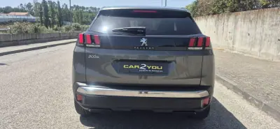 Peugeot 3008 2018 - 16950 EUR, 136000 km - AUTO.MOTO.pt - 136000km - foto 27 de 28