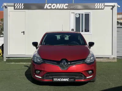 Renault Clio 2019 - 11990 EUR, 89900 km - AUTO.MOTO.pt - 89900km - foto 2 de 27
