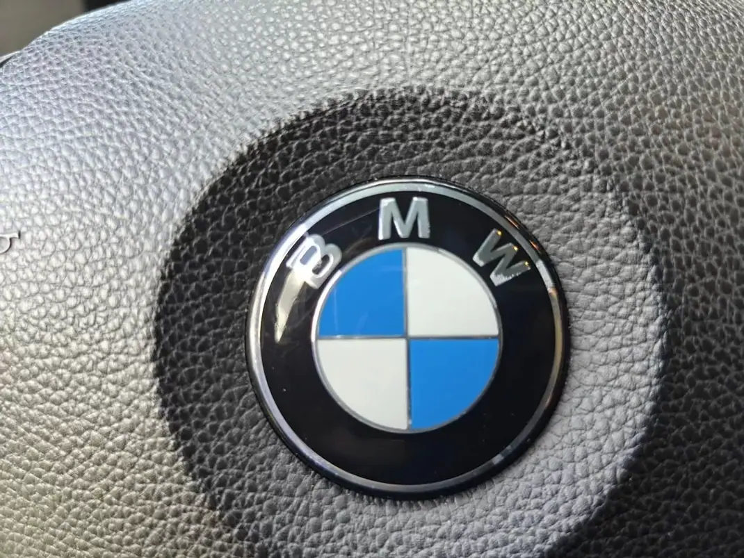 BMW 520 2008 - 7990 EUR, 268000 km - AUTO.MOTO.pt - 268000km - foto 30 de 42