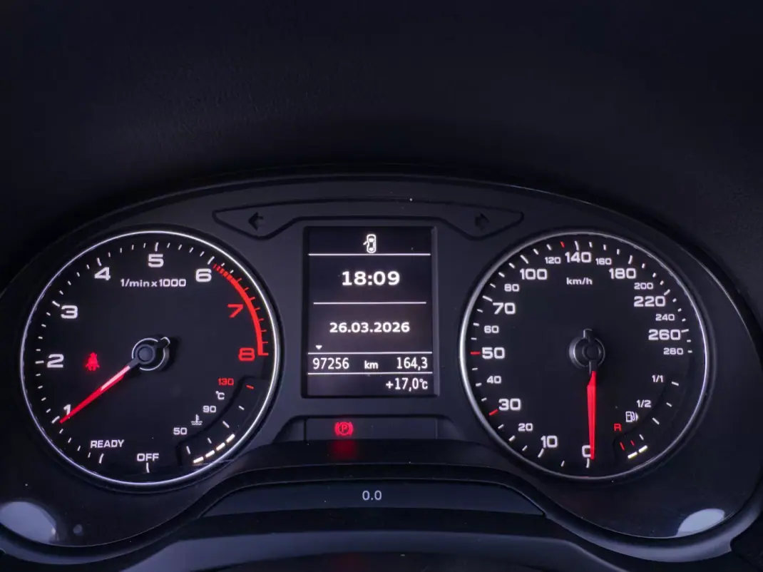 Audi A3 Limousine 2017 - 16990 EUR, 97000 km - AUTO.MOTO.pt - 97000km - foto 20 de 33