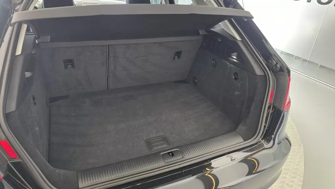 Audi A3 Sportback 2016 - 11900 EUR, 253264 km - AUTO.MOTO.pt - 253264km - foto 24 de 55