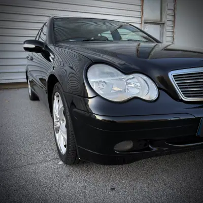 Mercedes-Benz C 200 2001 - 3900 EUR, 375000 km - 375000km - foto 3 de 23