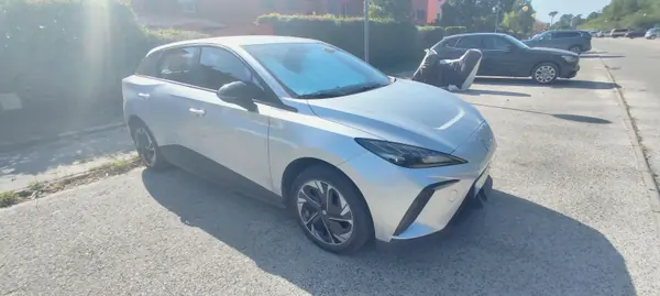 MG MG4 51 kWh Standard 2026 Electric