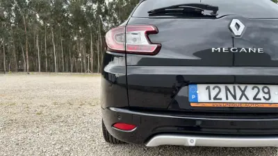 Renault Mégane Sport Tourer 2013 - 9950 EUR, 182000 km - AUTO.MOTO.pt - 182000km - foto 11 de 41