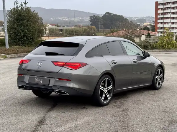 Mercedes-Benz CLA 180 2019 - 26500 EUR, 80000 km - AUTO.MOTO.pt - 80000km - foto 6 de 29