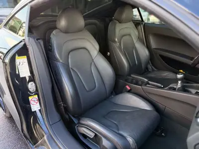 Audi TT Coupé 2012 - 17800 EUR, 185000 km - AUTO.MOTO.pt - 185000km - foto 7 de 25