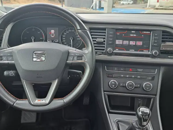 SEAT Leon X-Perience 2016 - 12990 EUR, 183751 km - AUTO.MOTO.pt - 183751km - foto 15 de 46