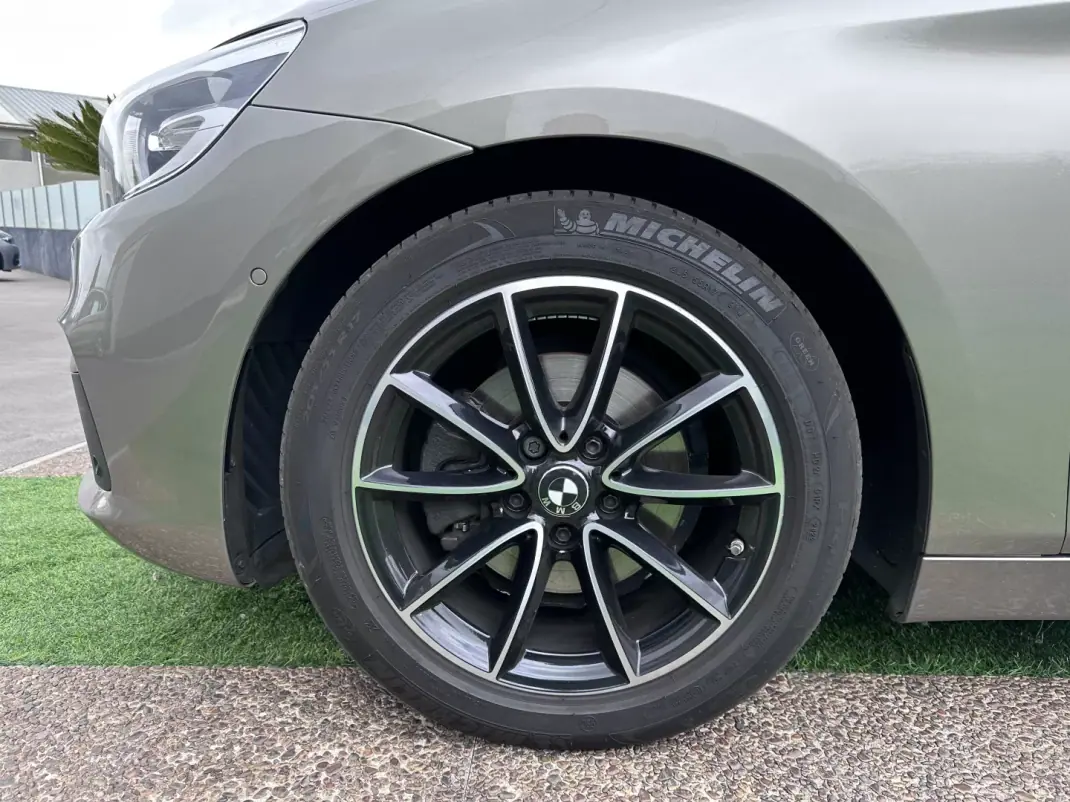 BMW 218 Active Tourer 2016 - 14900 EUR, 190000 km - AUTO.MOTO.pt - 190000km - foto 17 de 58