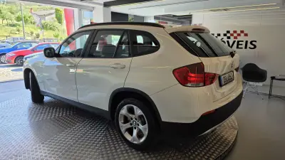 BMW X1 2011 - 9900 EUR, 192351 km - AUTO.MOTO.pt - 192351km - foto 19 de 52