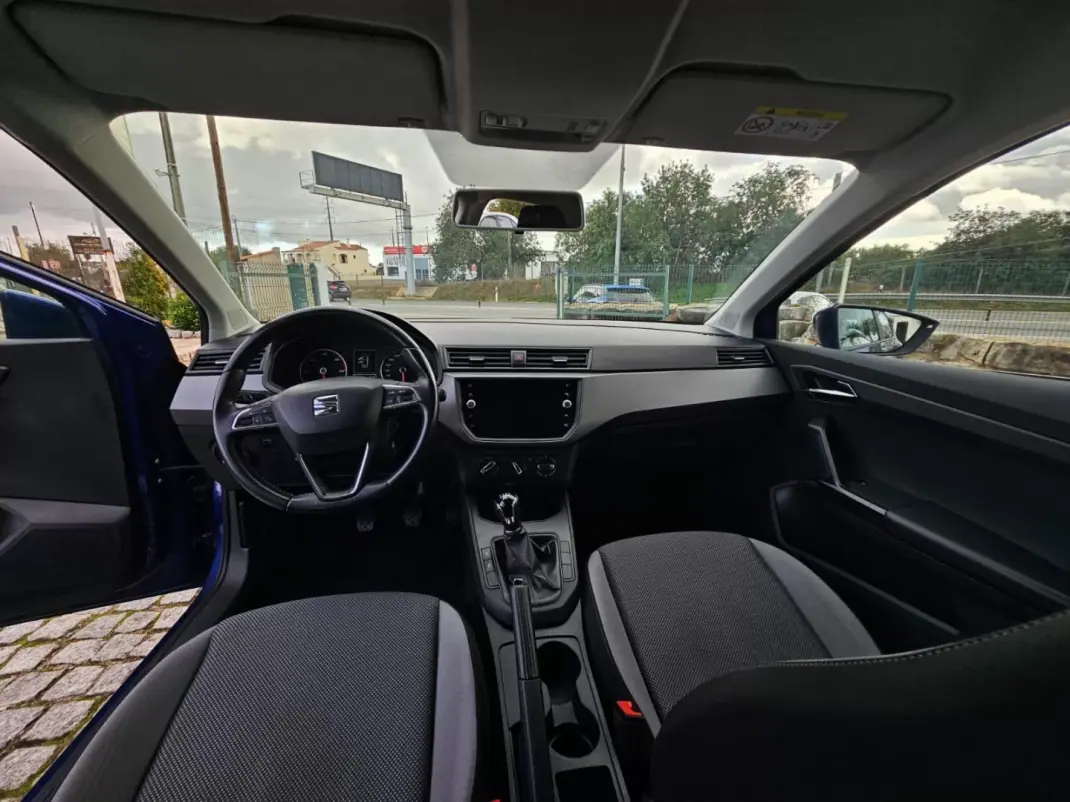 SEAT Ibiza 2021 - 14900 EUR, 187239 km - AUTO.MOTO.pt - 187239km - foto 9 de 12