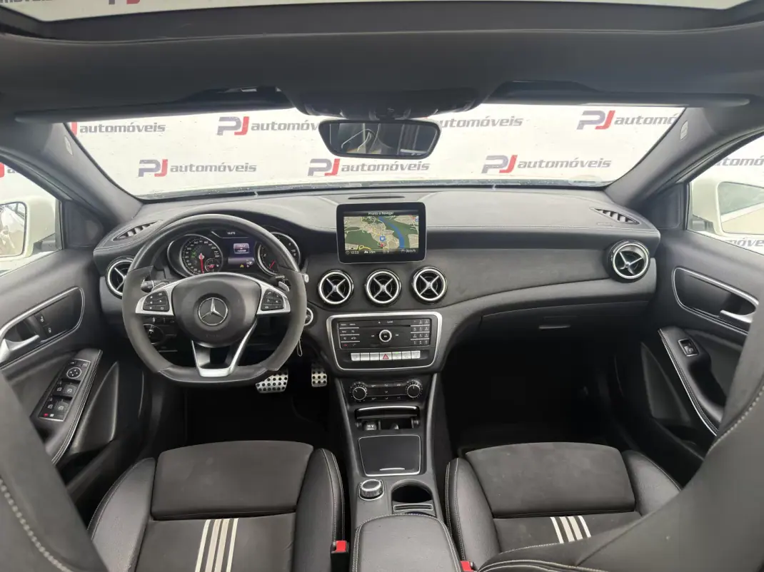 Mercedes-Benz A 180 2018 - 20990 EUR, 118769 km - AUTO.MOTO.pt - 118769km - foto 15 de 23