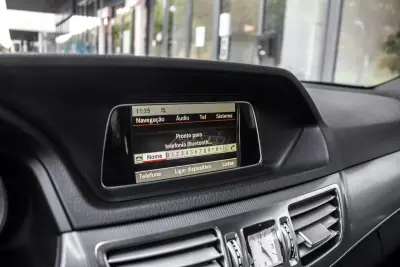 Mercedes-Benz E 300 2015 - 15990 EUR, 256669 km - AUTO.MOTO.pt - 256669km - foto 22 de 36
