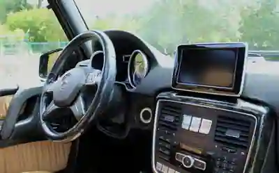 Mercedes-Benz G-Class 2016 - 80000 EUR, 248000 km - 248000km - foto 13 de 15