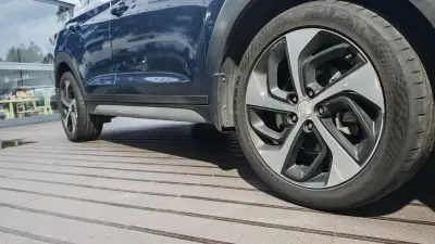 Hyundai Tucson 2018 - 14900 EUR, 297625 km - AUTO.MOTO.pt - 297625km - foto 7 de 17