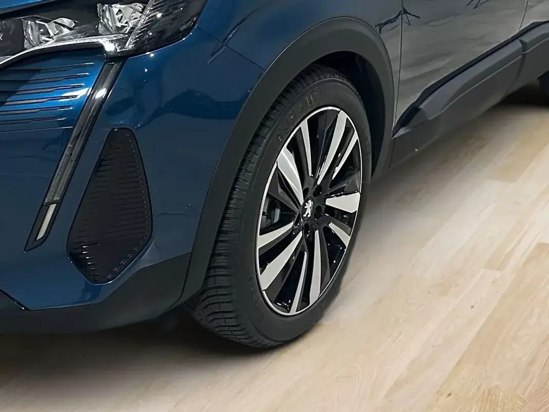 Peugeot 3008 2021 - 28800 EUR, 58000 km - AUTO.MOTO.pt - 58000km - foto 6 de 20