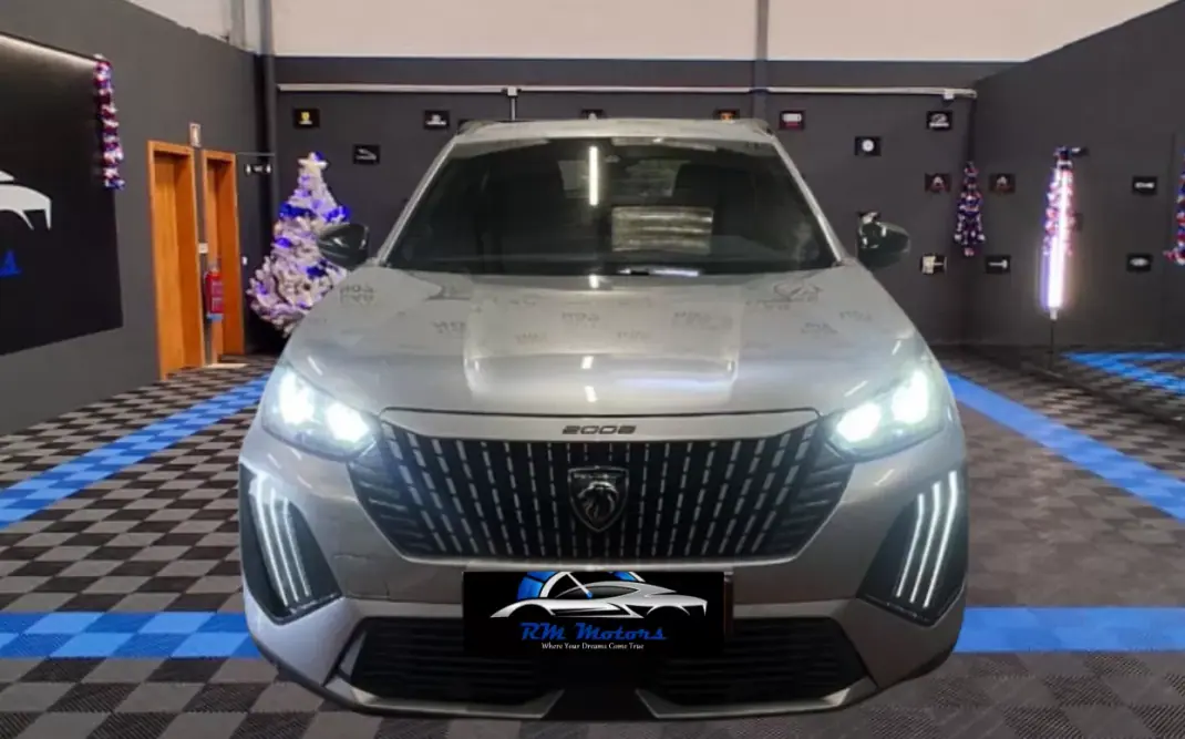 Peugeot 2008 2023 - 18450 EUR, 73781 km - AUTO.MOTO.pt - 73781km - foto 2 de 16
