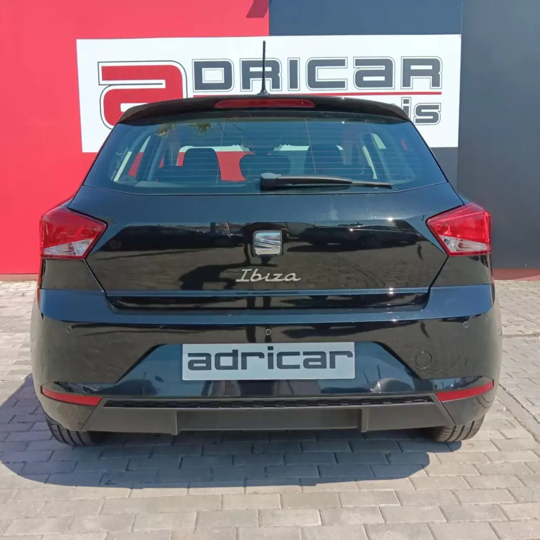 SEAT Ibiza 2023 - 16500 EUR, 28420 km - 28420km - foto 6 de 24
