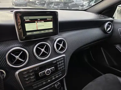 Mercedes-Benz A 180 2015 - 17990 EUR, 137000 km - AUTO.MOTO.pt - 137000km - foto 25 de 36