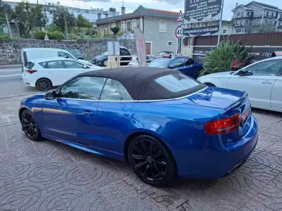 Audi A5 Cabrio 2009 - 17500 EUR, 234000 km - AUTO.MOTO.pt - 234000km - foto 8 de 36