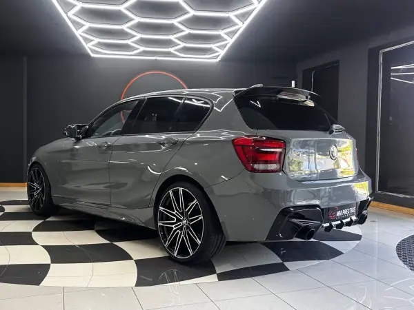 BMW 118 2012 - 13990 EUR, 263000 km - 263000km - foto 19 de 27