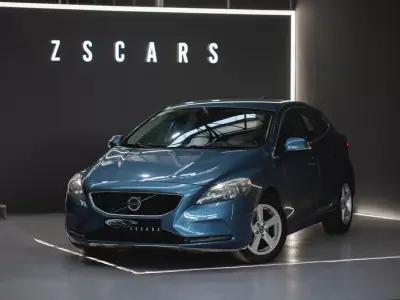 Volvo V40 2012 — foto 2 de 22