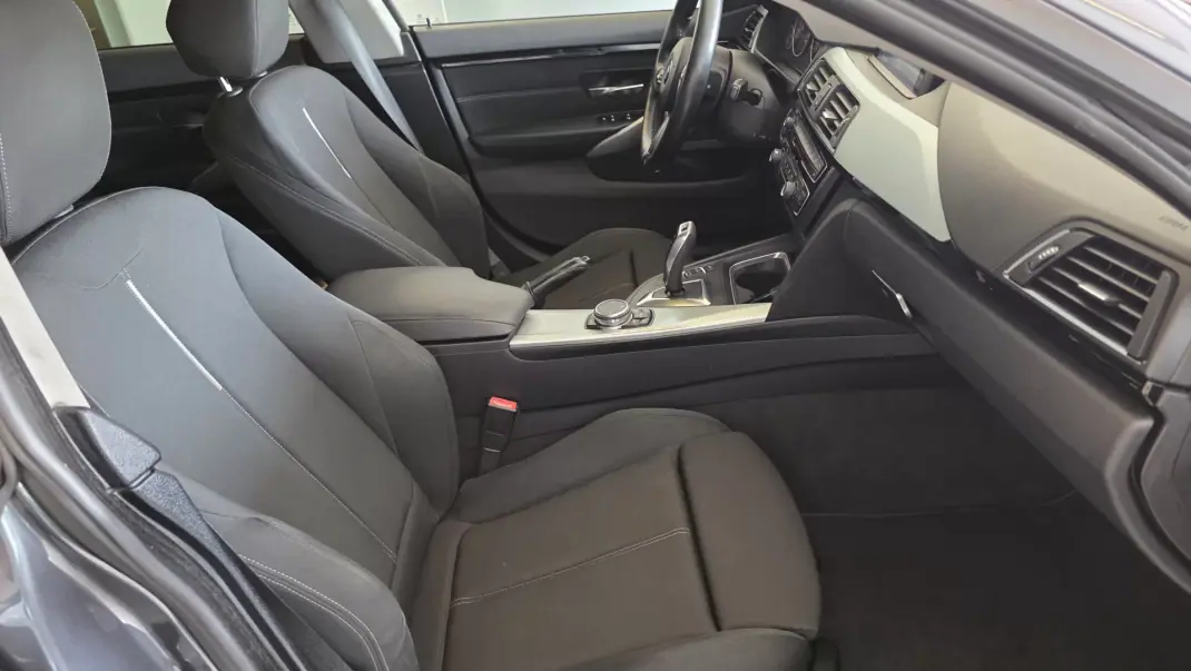 BMW 418 Gran Coupé 2015 - 16900 EUR, 272963 km - AUTO.MOTO.pt - 272963km - foto 50 de 64