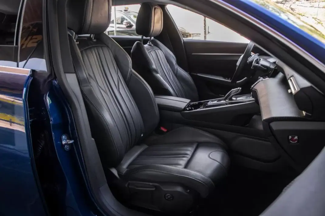 Peugeot 508 SW 2020 - 16990 EUR, 132236 km - AUTO.MOTO.pt - 132236km - foto 26 de 41